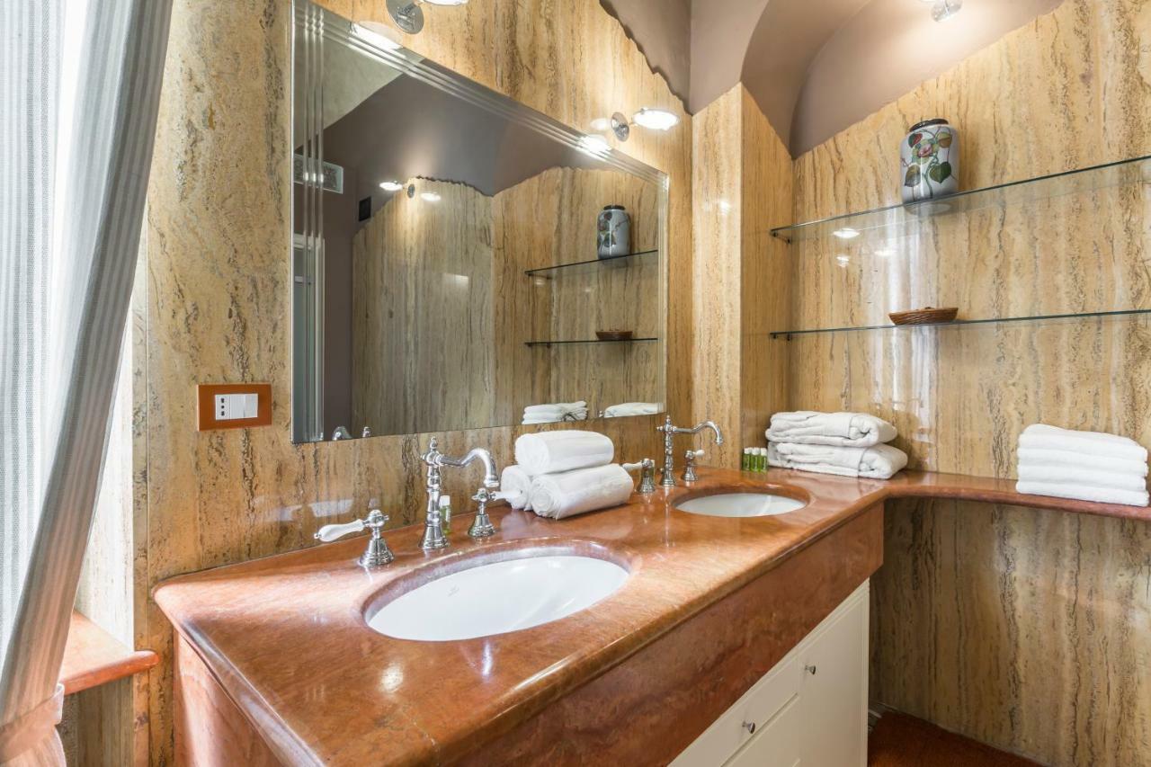Roero Suite In The City Center Άστι Εξωτερικό φωτογραφία